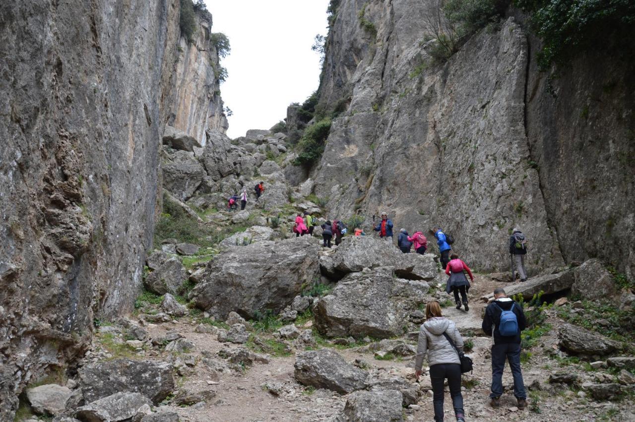 Sardinia Climbing House Bed & Breakfast Ulassai ภายนอก รูปภาพ